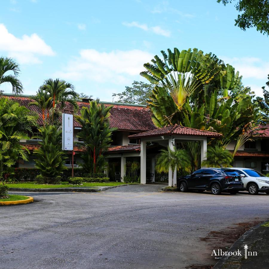 Albrook 4* Panama City