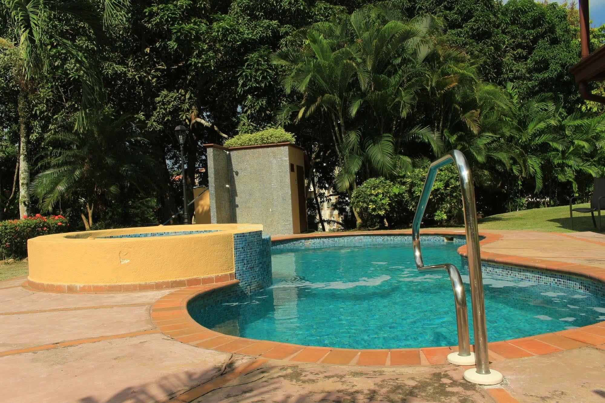 Albrook Hotel